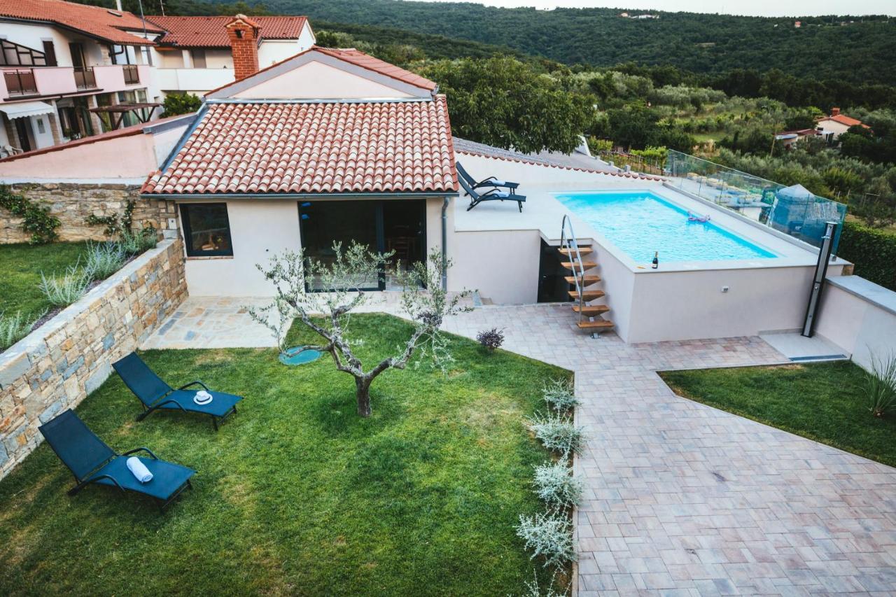 Roner Resort Plavje Exteriér fotografie